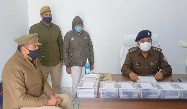 संभल : सरकारी नलकूप पर तमंचे बनाने का भंडाफोड़, एक गिरफ्तार
