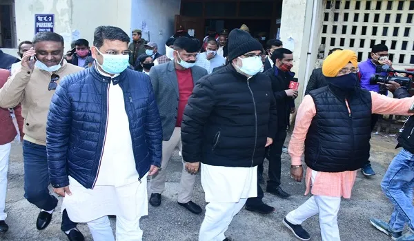 मुरादाबाद : कैबिनेट मंत्री भूपेन्द्र सिंह और विधायक रितेश गुप्ता समेत 70 आरोपी बरी