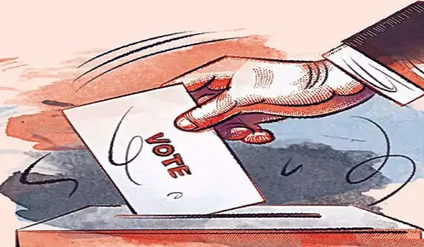 बिजनौर: अनुपस्थित मतदाताओं के लिए डाक मतपत्र की सुविधा
