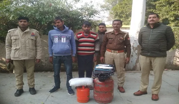 अमरोहा : चोरी के सामान संग दो शातिर चोर गिरफ्तार