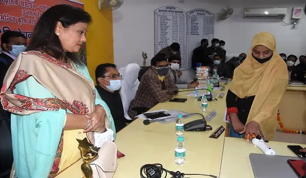 मुरादाबाद: बिना सुई चुभाएं होगी खून की जांच