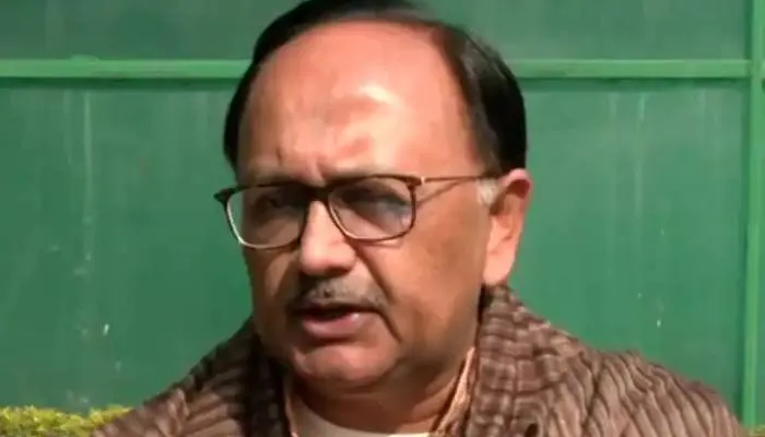 यूपी चुनाव : भाजपा में भगदड़ के बीच योगी के मंत्री का बड़ा बयान, देश के सबसे बड़े ओबीसी नेता हैं पीएम मोदी