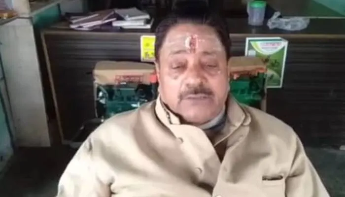 बाराबंकी: लोकायुक्त की कार्रवाई पर रामशरण पाठक ने दी सफाई, जानें क्या कहा?