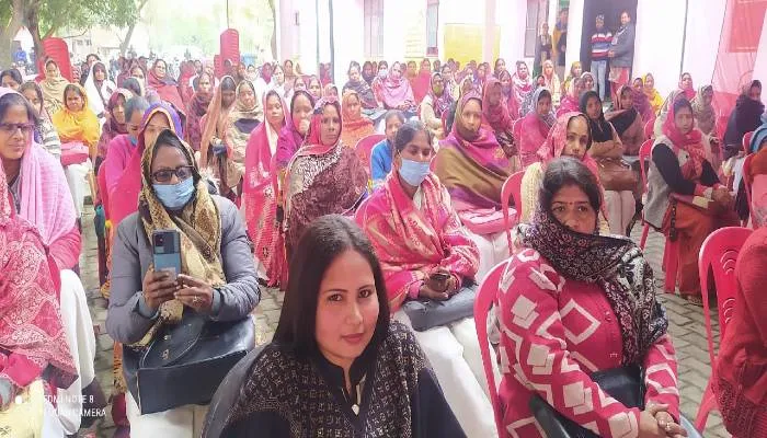 अयोध्या: तारुन सीएचसी में हुआ ब्लॉक स्तरीय आशा बहुओं का सम्मेलन