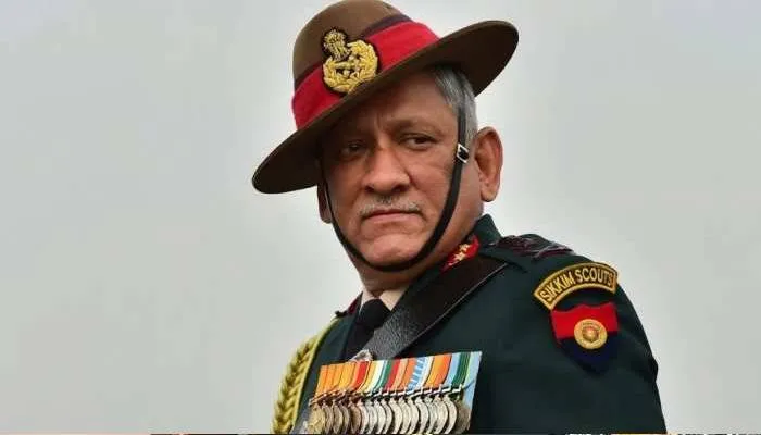 अयोध्या: ‘सीडीएस बिपिन रावत इंडियाज इंस्पायरिंग कमांडर’ पुस्तक का हुआ विमोचन