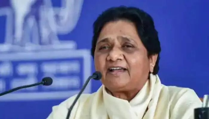 पेगासस मामले में सरकार की चुप्पी सवाल खड़े कर रही है : मायावती