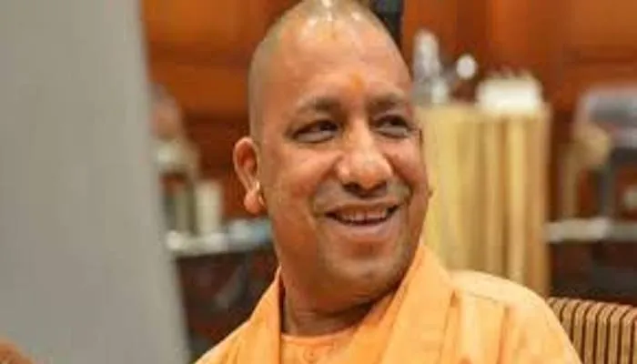 किसानों को योगी सरकार का तोहफा, 50 फीसदी कम होगा बिजली का बिल