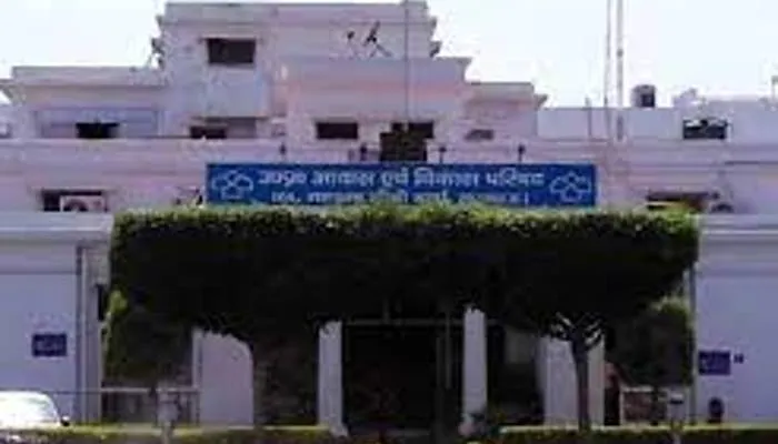 लखनऊ: आवास विकास की वृंदावन योजना में अवैध निर्माणों की बाढ़