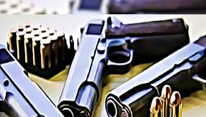 बांदा: चुनाव के मद्देनजर शस्त्रों के मिलान एवं सत्यापन के दिए गए निर्देश