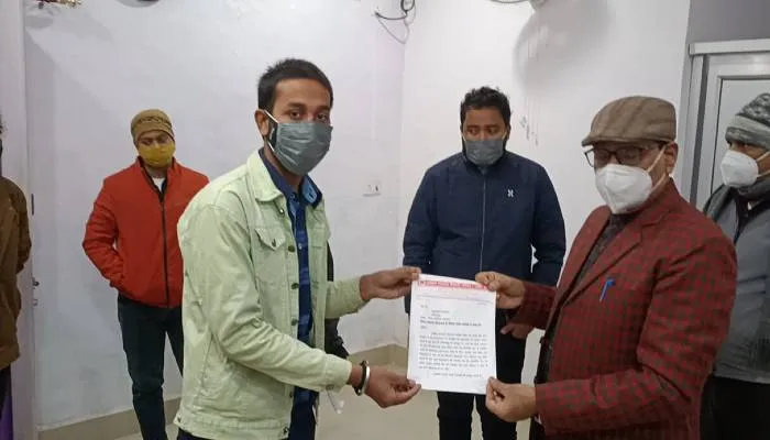 बहराइच: तमिलनाडु सरकार के विरोध में अभाविप ने किया प्रदर्शन, सौंपा ज्ञापन