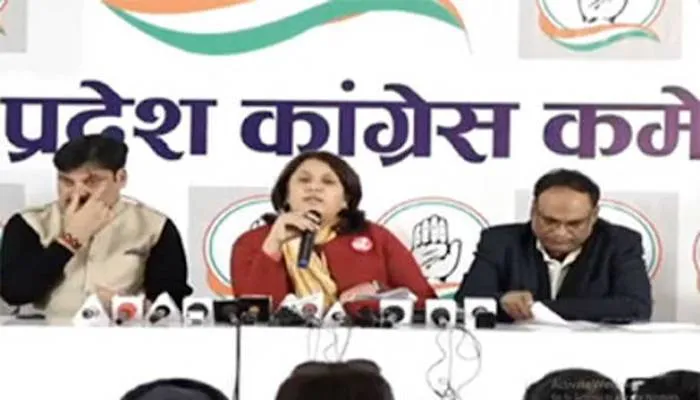 कांग्रेस ने गढ़ा नया नारा- ‘मोदी है तो महंगाई है’
