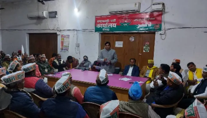 सपा ने जो काम किए थे, भाजपा सिर्फ उनके नाम बदले : छत्रपाल