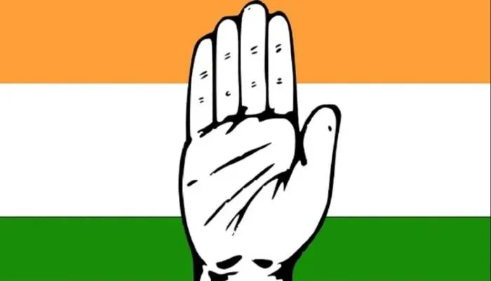 बाराबंकी में कांग्रेस को लगा बड़ा झटका, आनंद प्रकाश ने दिया इस्तीफा