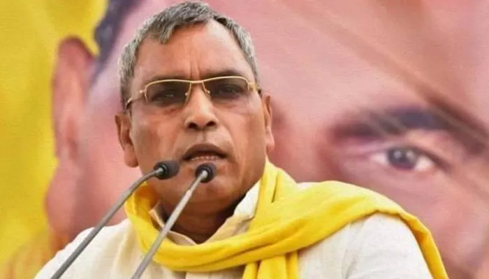 यूपी चुनाव 2022: ओपी राजभर ने योगी पर कसा तंज, कहा- 10 मार्च को UP में 10 बजे बाजा बजेगा, चल संन्यासी मंदिर में…