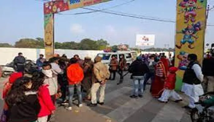 बढ़ते कोरोना संक्रमण के बीच झांसी महोत्सव तत्काल प्रभाव से बंद