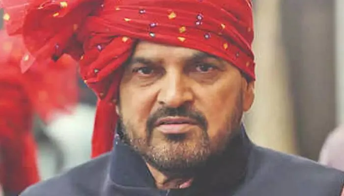 पाकिस्तान का नाम लेने तक से घबरा रहे हैं अखिलेश : बृजभूषण सिंह