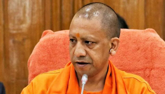 अपराधियों को टिकट देकर सपा ने जताये इरादे : मुख्यमंत्री योगी