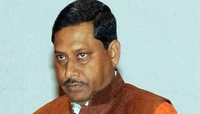 इटावा: सांसद रामशंकर कठेरिया हुए कोरोना संक्रमित, सोशल मीडिया पर दी जानकारी