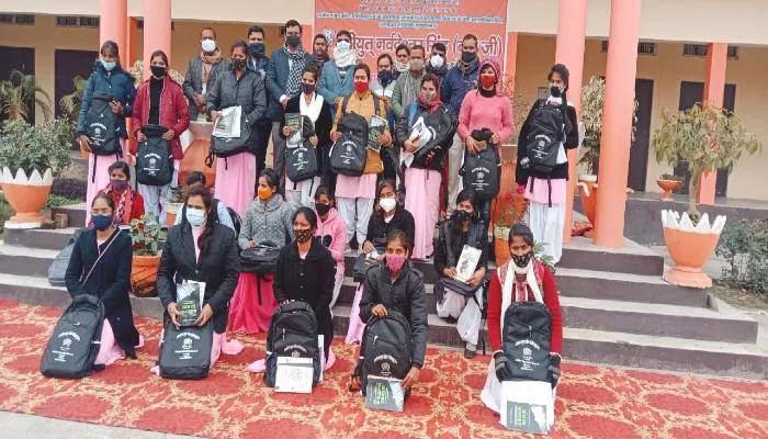 शिक्षा से ही समाज में बदलाव संभव : पीएन सिंह
