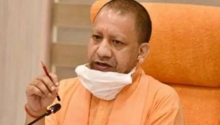 टीकाकरण अभियान की सफलता आत्मनिर्भर भारत का परिचायक : मुख्यमंत्री योगी