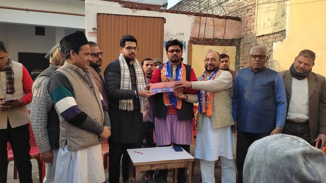 रामपुर: कांग्रेस का टिकट छोड़ हमजा मियां हुए अपना दल (एस) के, स्वार-टांडा से होंगे प्रत्याशी