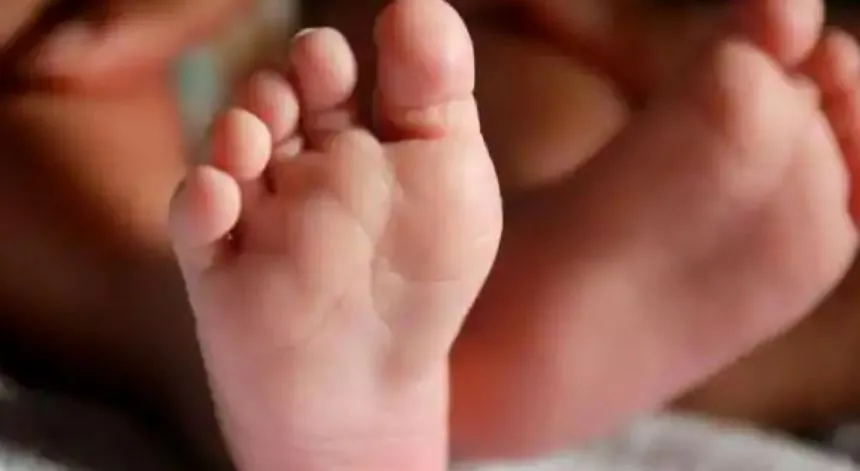 बरेली: 15 माह की बच्ची के गले मे टॉफी फंसने से मौत