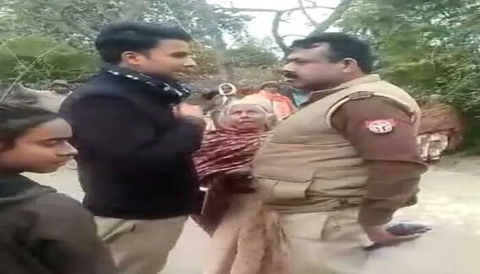 बहराइच: बिना आदेश के जमीन का बंटवारा करने पहुंचे दरोगा ने दिखाया रिवाल्वर, जानें पूरा मामला…