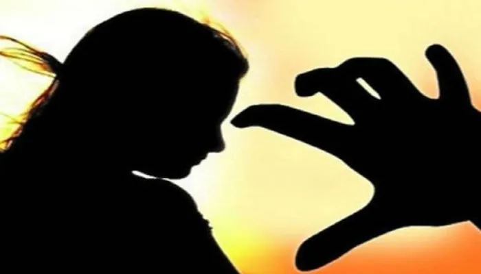 बरेली: छात्रा से दुष्कर्म की कोशिश, वीडियो वायरल