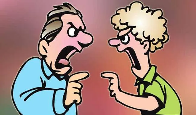 बरेली: संक्रमित एलटी को बुलाया अस्पताल, प्रभारी से नोकझोंक