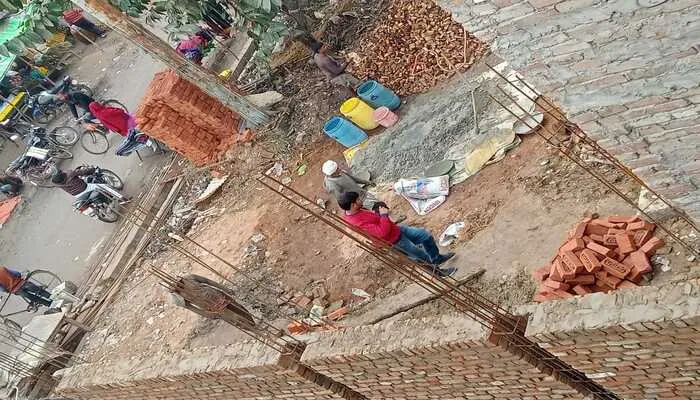 रायबरेली: बंजर भूमि पर भूमाफिया कर रहे अवैध निर्माण, जानें पूरा मामला…