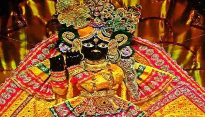 कोरोना के चलते अदालत ने दिए बांके बिहारी मंदिर में ऑनलाइन दर्शन कराने के आदेश