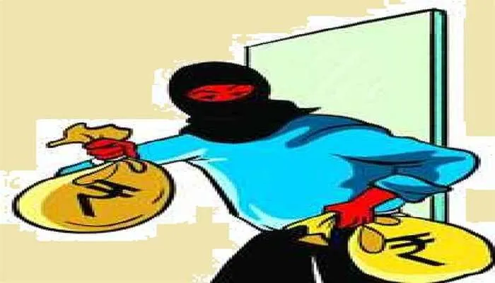 बरेली: गांव के ही व्यक्ति ने पांचवीं बार की घर में चोरी