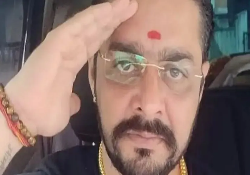 ऑफलाइन बोर्ड एग्जाम रद्द कराने की मांग को लेकर प्रदर्शन कर रहे छात्रों पर लाठीचार्ज, हिरासत में हिंदुस्तानी भाऊ
