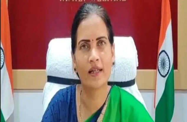 केंद्रीय मंत्री भारती पवार पाई गईं कोरोना पॉजिटिव, घर पर खुद को किया आइसोलेट