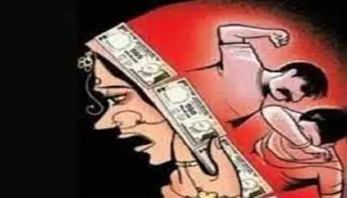 बरेली: पति पर वैश्यावृत्ति का दबाव बनाने का आरोप