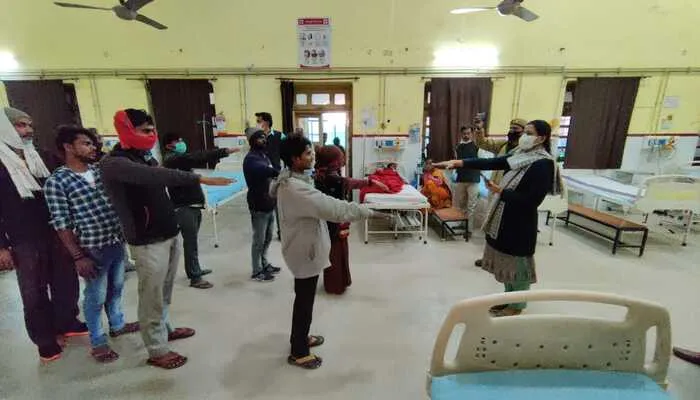 रायबरेली: शराब पीने से बीमार 35 लोग हुए डिस्चार्ज, दिलाई गई शपथ, जानें पूरा मामला…