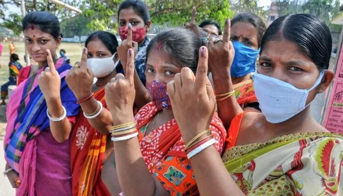 अब जिले में महिलाएं निभा सकती हैं निर्णायक भूमिका !