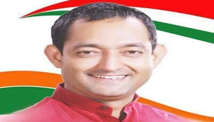 पूर्व कांग्रेस विधायक नदीम जावेद के विरुद्ध आचार संहिता के उल्लंघन का मुकदमा दर्ज
