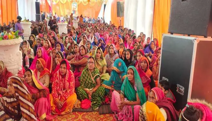 भगवान भाव के भूखे होते हैं, धन के नहीं: आचार्य सुरेंद्र