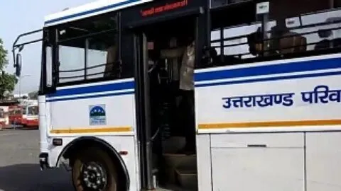 हल्द्वानी: रोडवेज बसों के अधिग्रहण से यात्री परेशान, टैक्सी चालकों ने वसूला मनमाना किराया