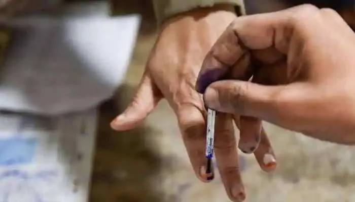 हरदोई में 58.99 प्रतिशत हुआ मतदान, 56 प्रतिशत वोटर ने किया अपने मत का प्रयोग