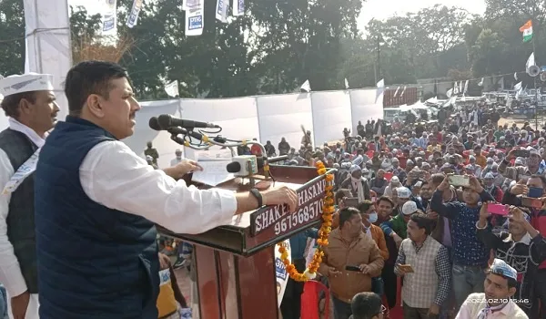 मोदी जी जिन्ना नहीं, गन्ना पर चुनाव लड़ो : संजय सिंह