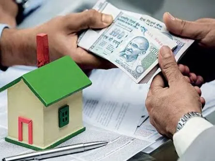 रुद्रपुर: सरकारी भवन का 28 लाख में कर दिया सौदा, 10 लाख हड़पे
