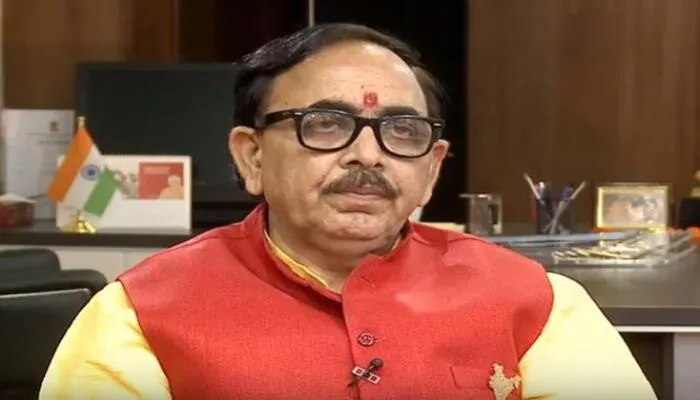 अपराधियों को टिकट देने में मुलायम से भी आगे निकले अखिलेश: महेंद्र नाथ पांडे