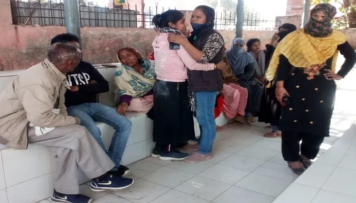 उन्नाव: अज्ञात वाहन की टक्कर से लैब टेक्नीशियन की मौत, मचा कोहराम