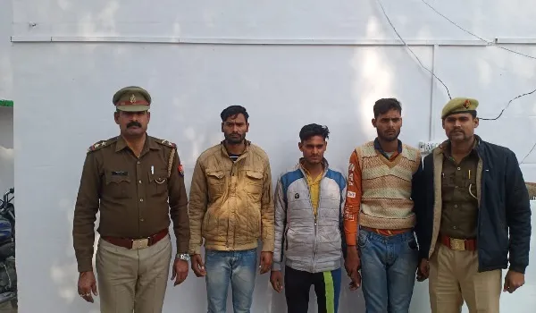 अमरोहा : गोकशी करते तीन दबोचे, मुकदमा दर्ज