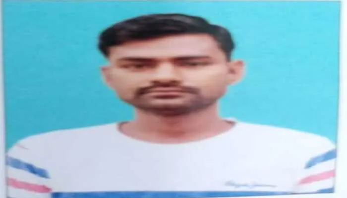 सीतापुर: खेत में गन्ने का अगौरा काटने से मना करने पर युवक को दबंगों ने लाठियों से पीटकर मार डाला