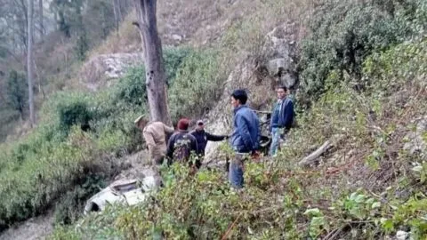 चंपावत मैक्स हादसा: प्रधानमंत्री मोदी और राष्ट्रपति कोविंद ने जाहिर की शोक संवेदना, देखें मृतकों और घायलों की सूची