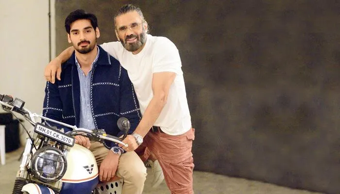 धड़कन के रीमेक में काम करना चाहते हैं अहान शेट्टी