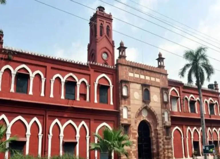 अलीगढ़ मुस्लिम यूनिवर्सिटी में पहली बार हिंदी में होगी सर सैयद निबंध प्रतियोगिता